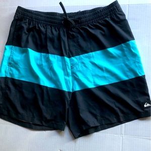 Men’s Quicksilver Recycled Swim shorts | Swim trunks | board shorts Size XL NWT